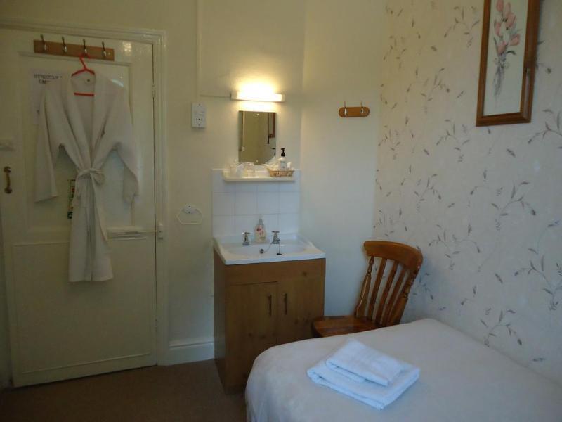 Linroy Guest House Skegness Exterior photo